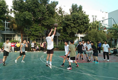学校篮球比赛