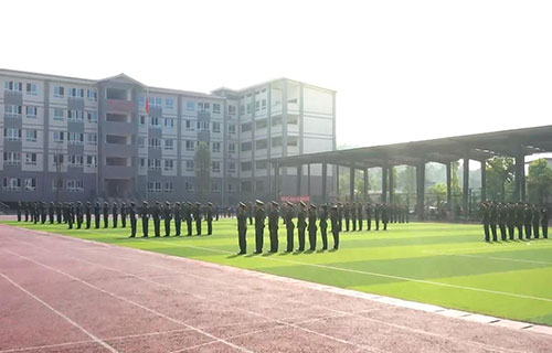 学校国防教育