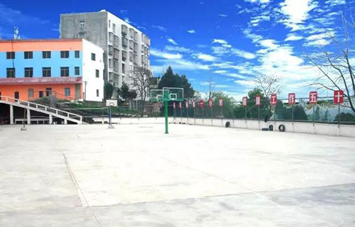 仪陇县翔宇科技职业学校