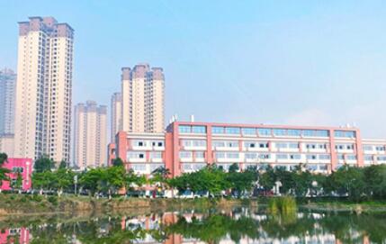 泸州市比较好的中专院校排名