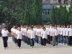 四川省阆中江南高级职业中学2022年收费标准、助学政策