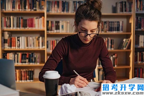 职业学校可以选专业吗（职业学校可以上大专吗）