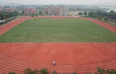 读中职学校好不好？内江奋发职业学校怎么样？