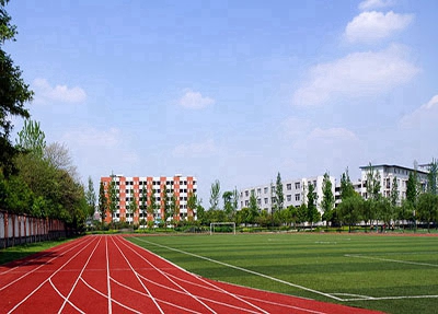 读中职学校好不好？广东轻工职业技术学校怎么样？
