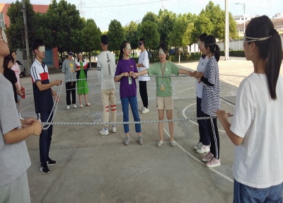 初中毕业读中职学校有前途吗？六盘水千惠职业技术学校好不好？